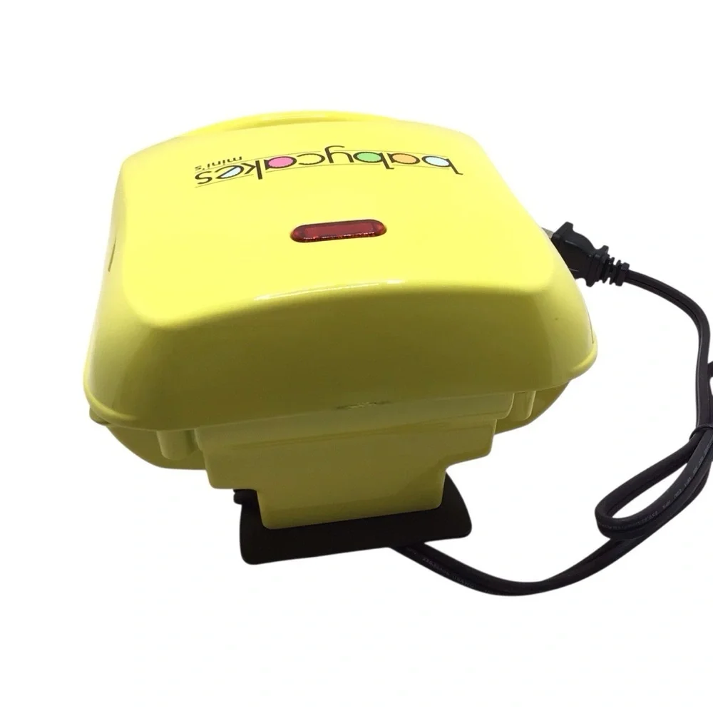 Babycakes Mini's Nonstick Coated Donut Maker #DNM-30 [Yellow] *NEW NO BOX